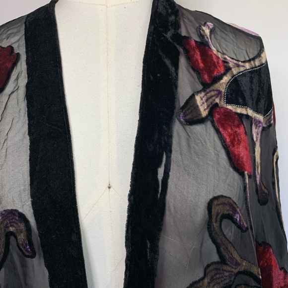 Silk velvet robe with fringe - Picture 7 of 7